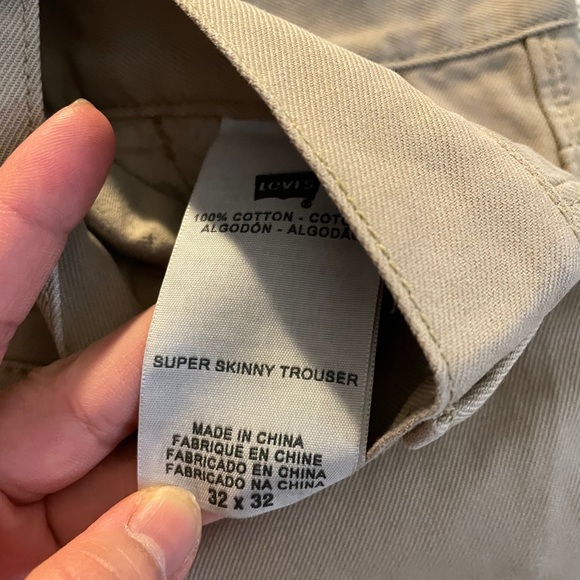 Levi’s chino - Picture 2 of 3